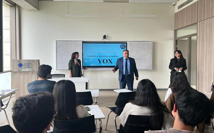 UNEC-də “Bir addım səhv, bir ömür boyu peşmançılıq” mövzusunda maarifləndirici tədbir keçirilib